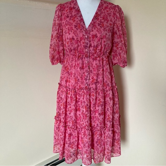 Taylor Dresses & Skirts - Taylor Pink Floral Ruffle Short Sleeve Dress size 4